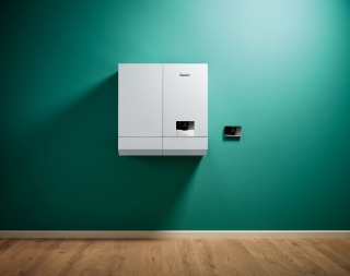 Vaillant ecoTEC plus VU 25CS/1-5 + VIH Q 75/2 + sensoCOMFORT 720